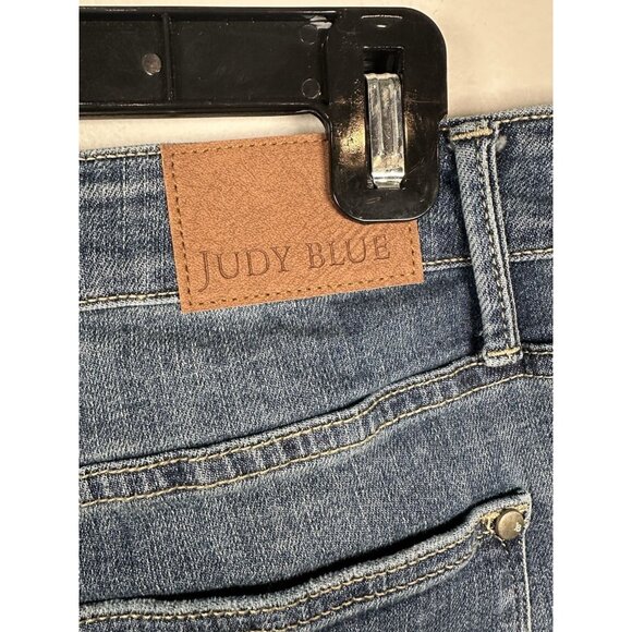 Judy Blue High Waist Jean Shorts Size 2xl Raw Hem Style #150235 Denim Stretch - Picture 4 of 8